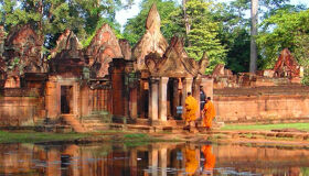 Start your journey with Banteay Srei’s vibrant glow